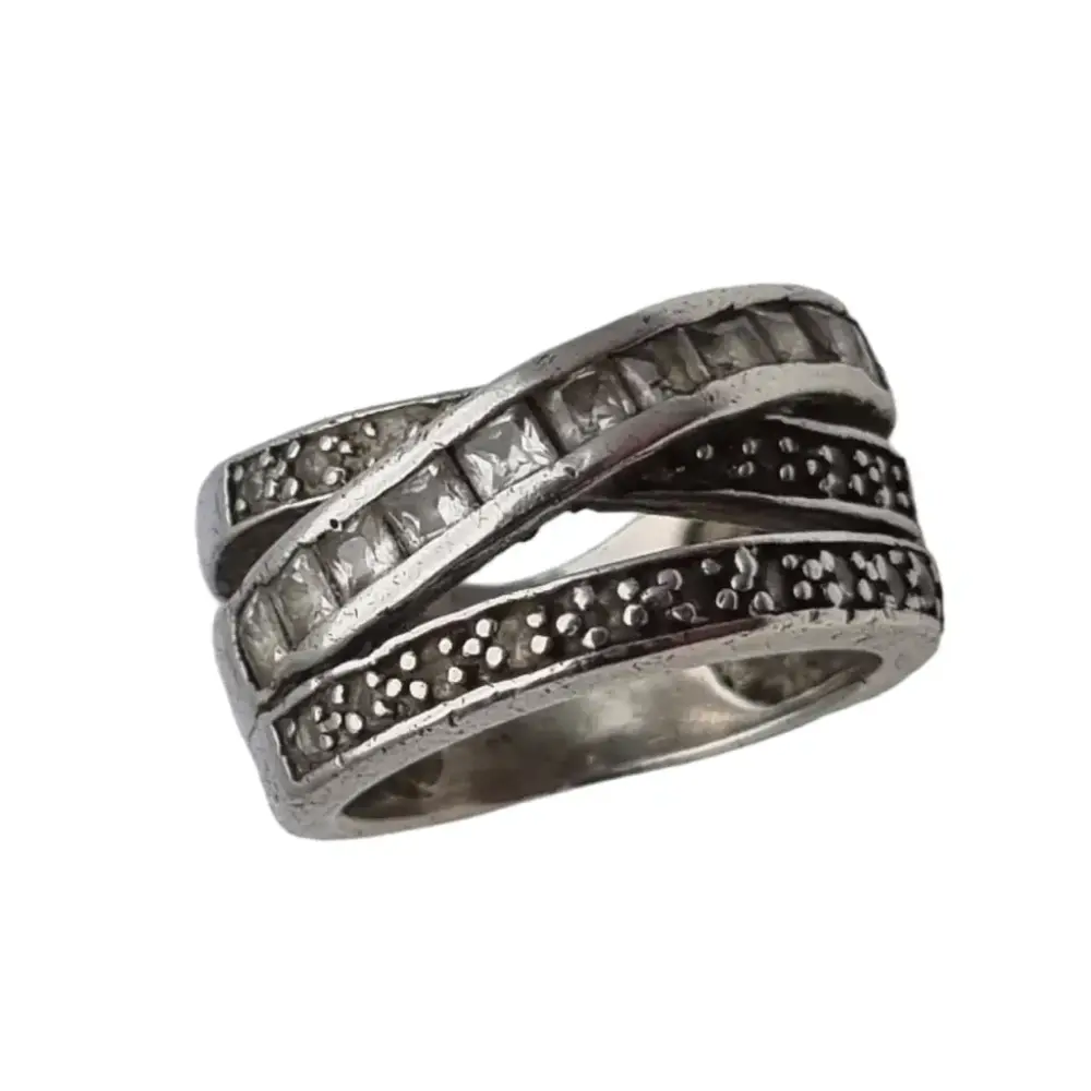Anillo vintage Trinity de plata 925 y circonitas, tres bandas, regalo atemporal.