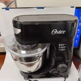 Hervidor Eléctrico Batidor Oster
