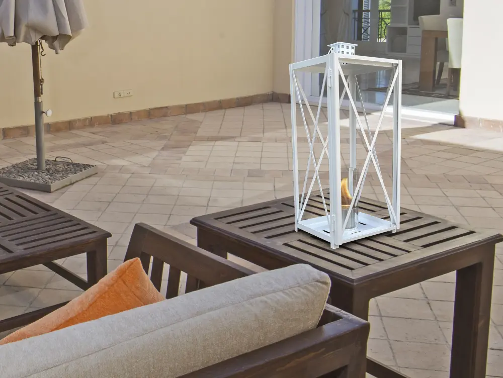 Farolillo de bioetanol 750W en acero lacado blanco