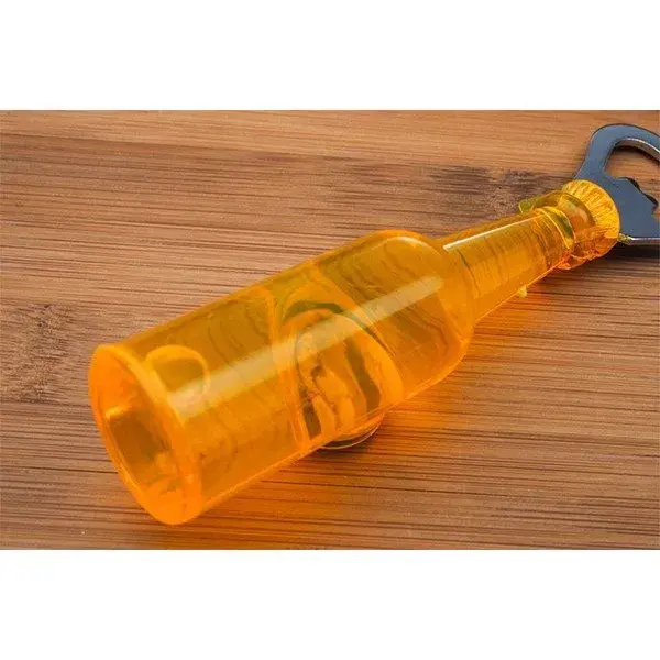 Abrebotellas con imán naranja