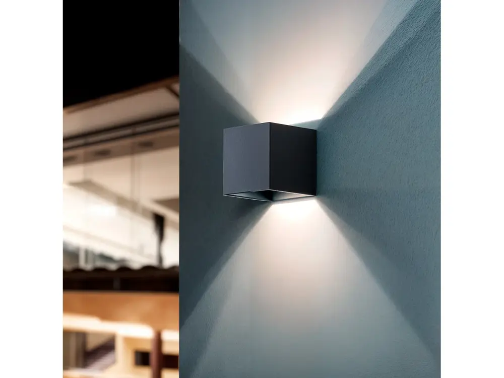 Aplique de Pared Exterior LED 6W Aluminio Superficie Berhus Negro