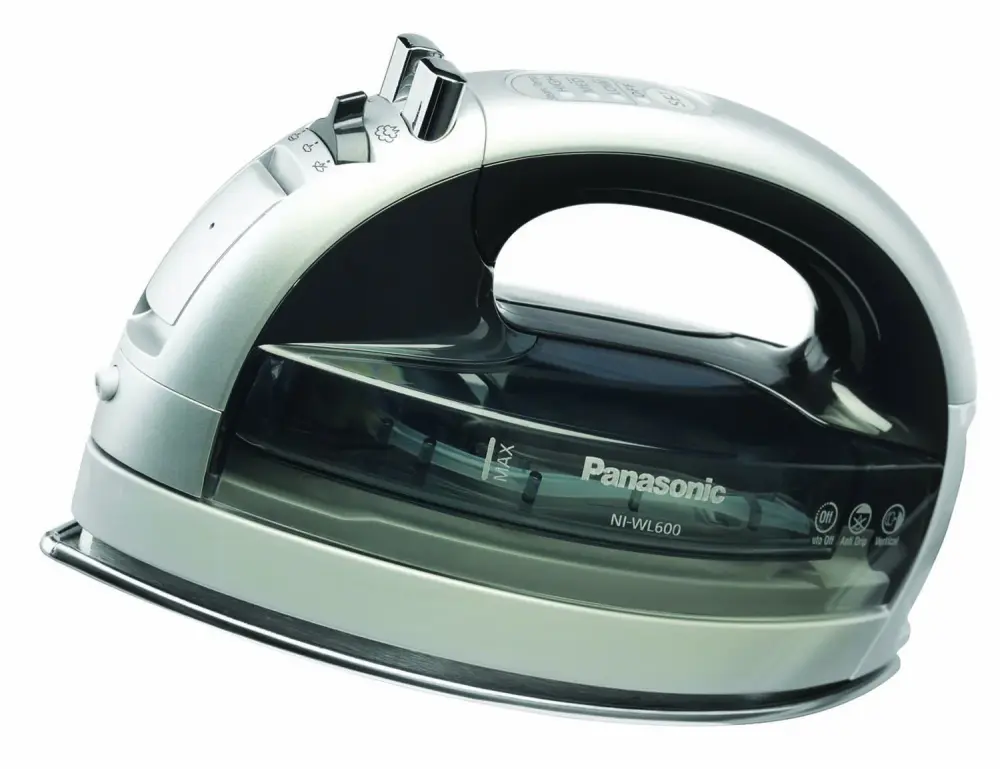 Plancha Panasonic Con Vapor/en Seco Inalámbrico con Jarra de Vidrio