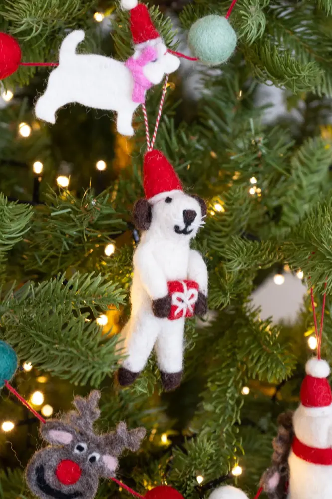 Ornement en Feutre avec Design de Souris de Noël Pilas con Efecto Llama