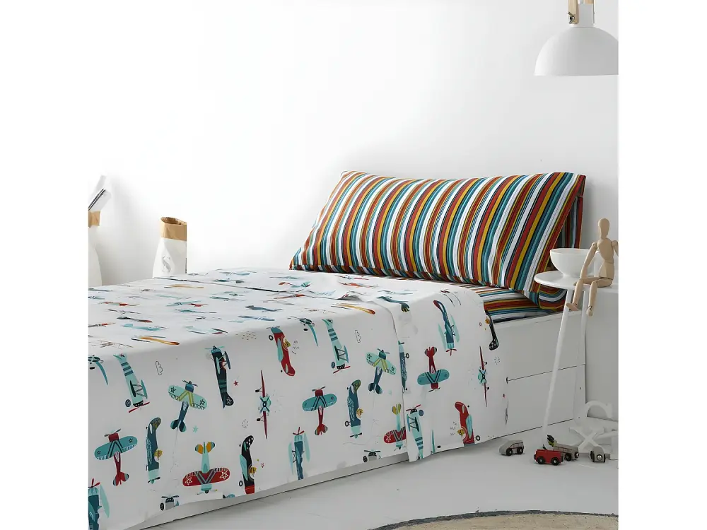 Juego de sabanas Infantil/Juvenil AVIONCITOS Cama de 90 .