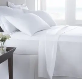 Juego Completo de Cama SABANA BLANCA POLYEYSTER 1 CUBRE COLCHON + 1 SOBRE SABANA+ 1 FUNDA ALMOHADAS "BLANCO"