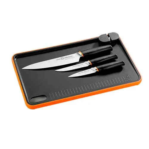 Set Tabla + 3 Cuchillos Bra A198021 Efficent en Roble Natural
