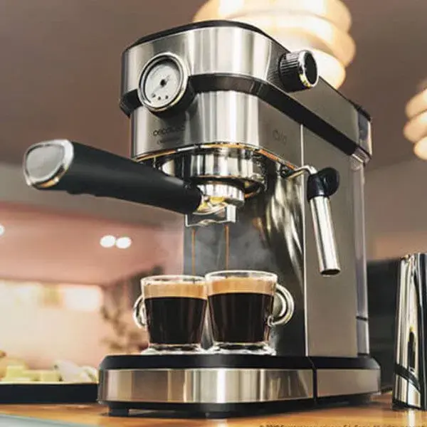Cafetera Cecotec Espresso Cafelizzia 790 De acero Pro 1350W inox