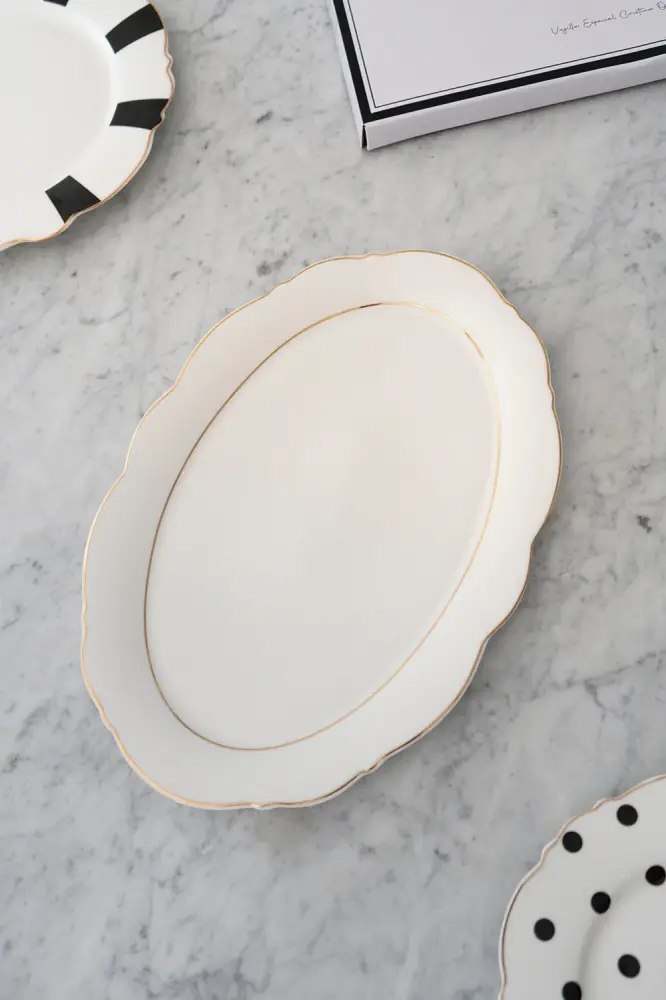 Plat ovale blanc Cristina Oria